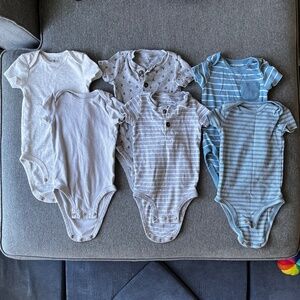 6 Carter’s Baby Short Sleeve Bodysuits 3-6M